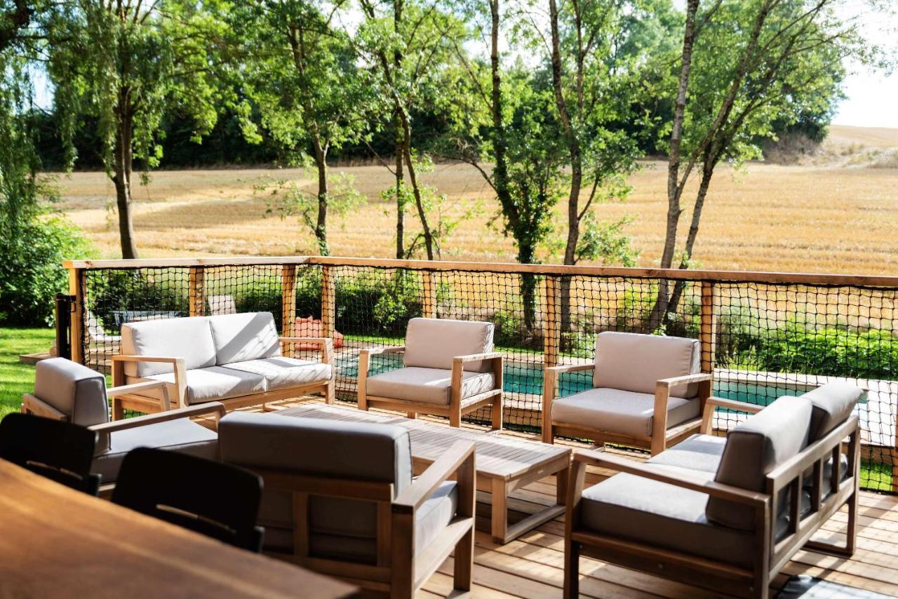 Bed and Breakfast Dans Les Arbres Lanta Екстер'єр фото